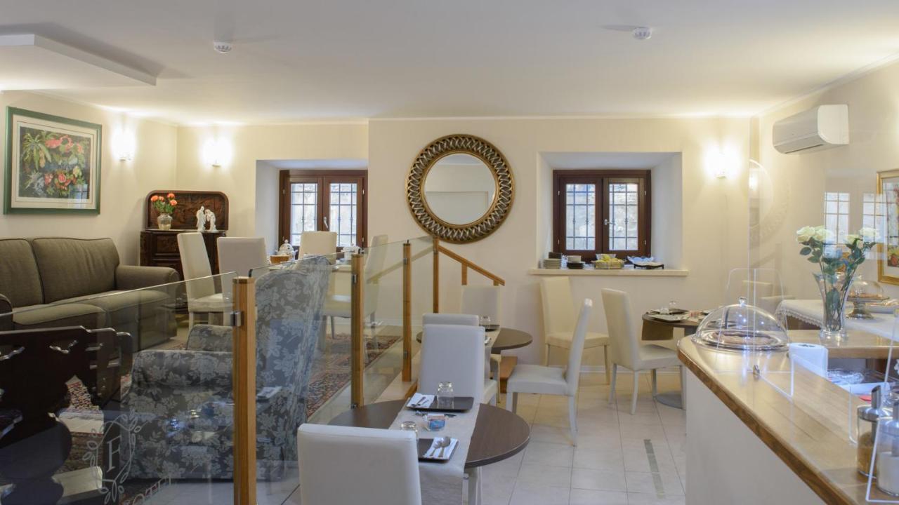 Flora Hotel Todi Ngoại thất bức ảnh